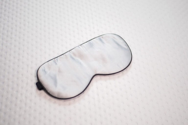 MASQUE DE VOYAGE Masque Pour Les Yeux Satiné 1 Pièce