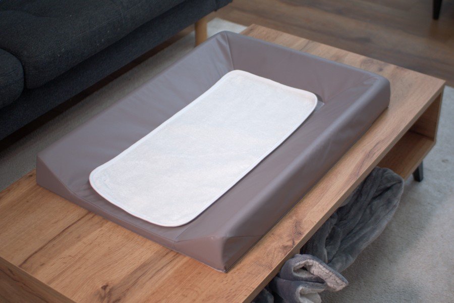 Babycalin Matelas à Langer Luxe et Serviette à scratch